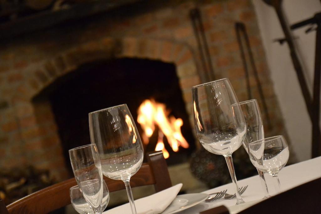 Agriturismo Torrazzetta Casteggio Buitenkant foto