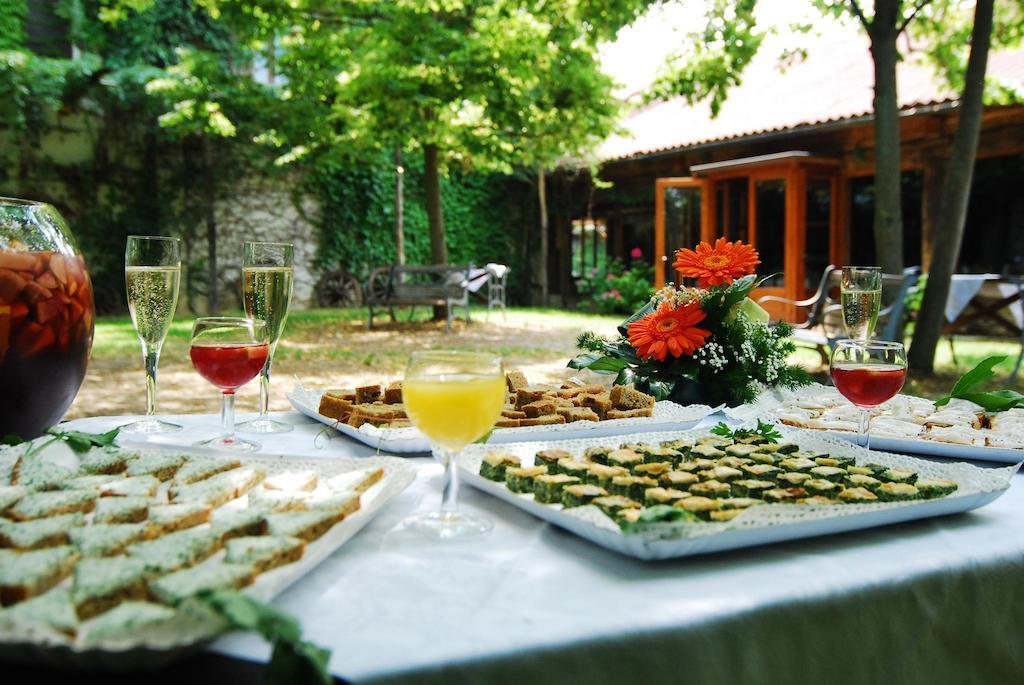Agriturismo Torrazzetta Casteggio Buitenkant foto