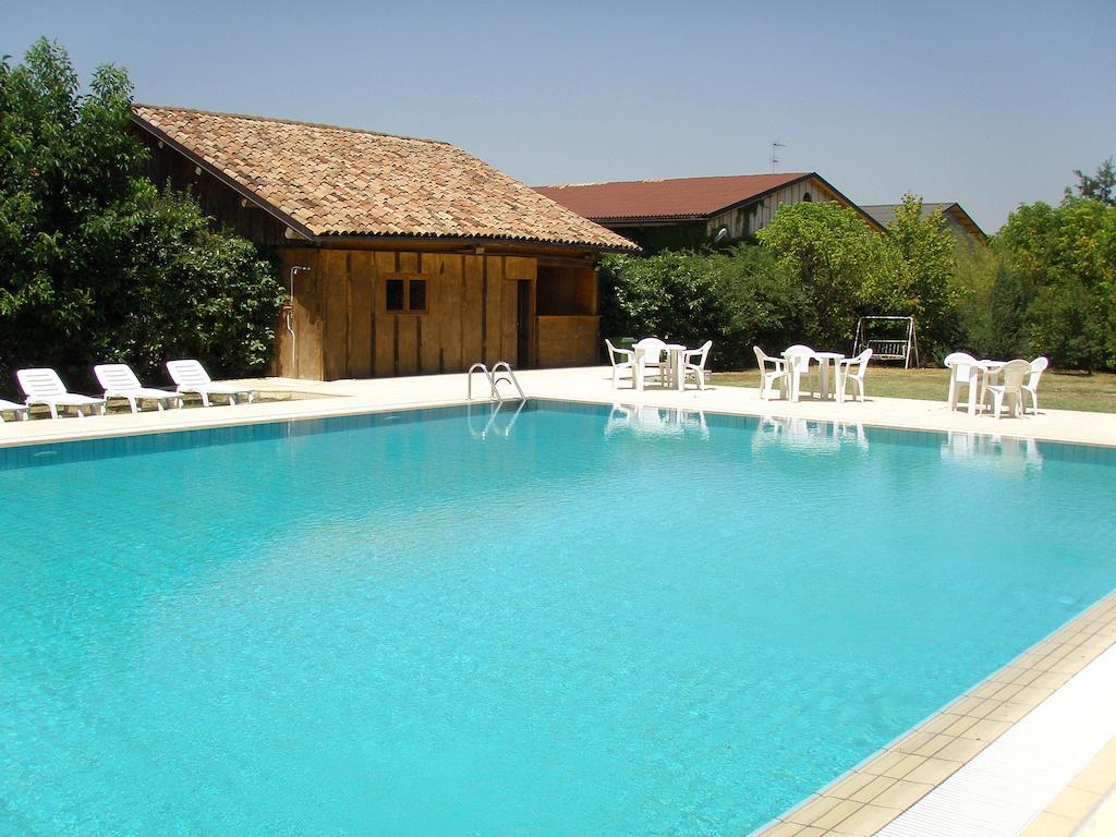 Agriturismo Torrazzetta Casteggio Buitenkant foto